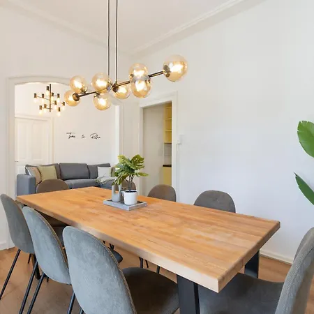 Views & Spacious Living With Rooftop Terrace Διαμέρισμα
